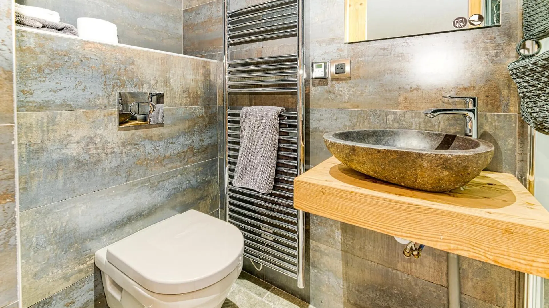Homency - Chalet La Biche Alpe d'Huez Daire